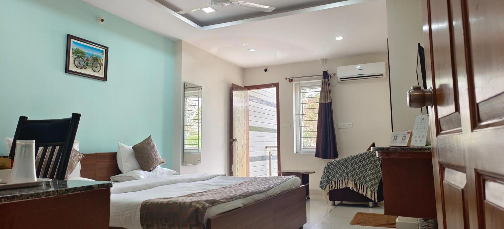 Sugamya Corner Guesthouse Mysore Eksteriør billede